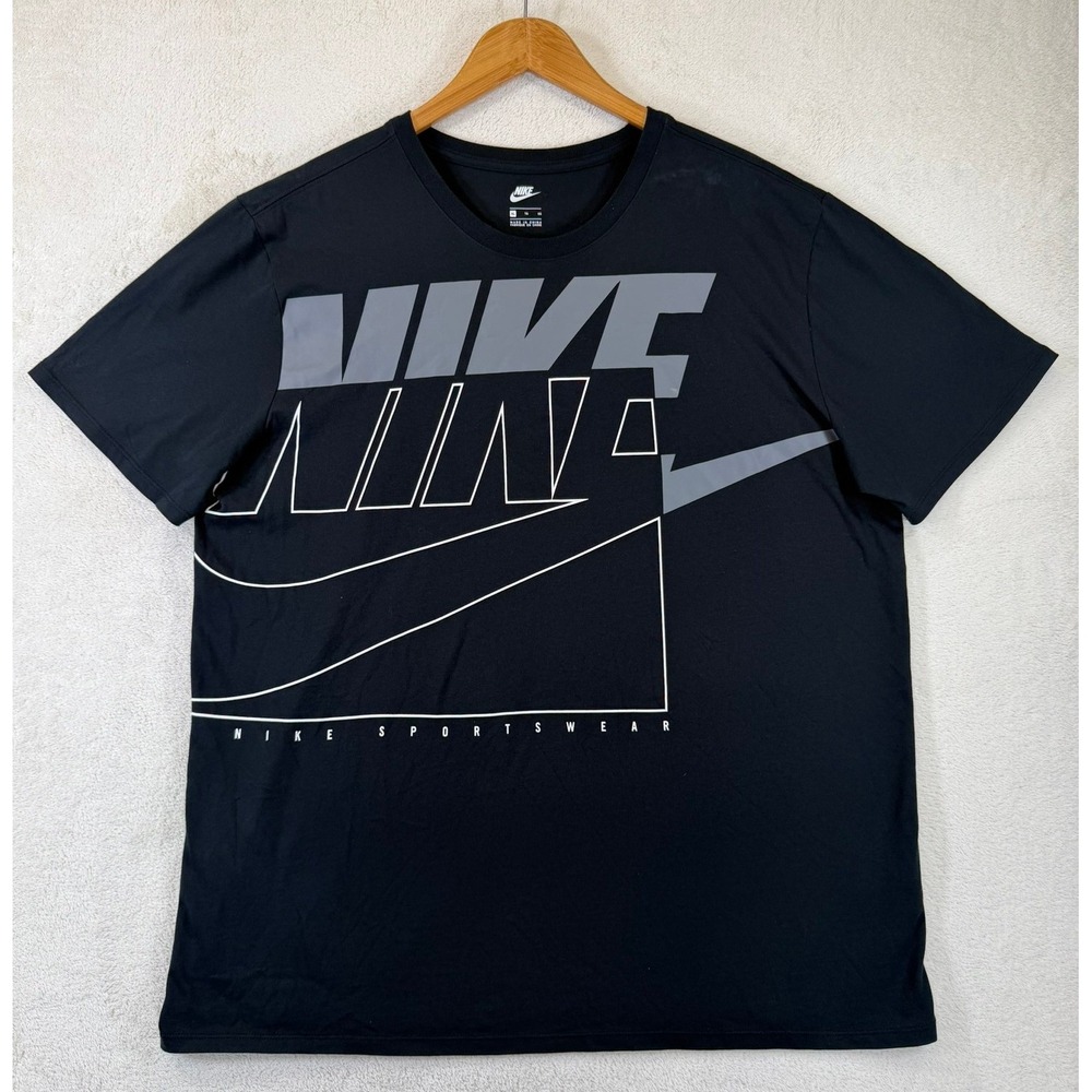 Nike Sportswear Mens XL Black Graphic T-Shirt Short Sleeve Swoosh 897138-010